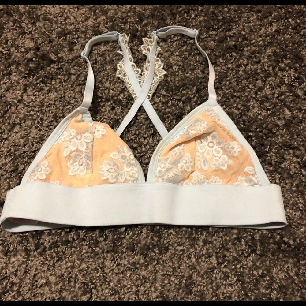 PINK bralette Like brand new!! Sz medium